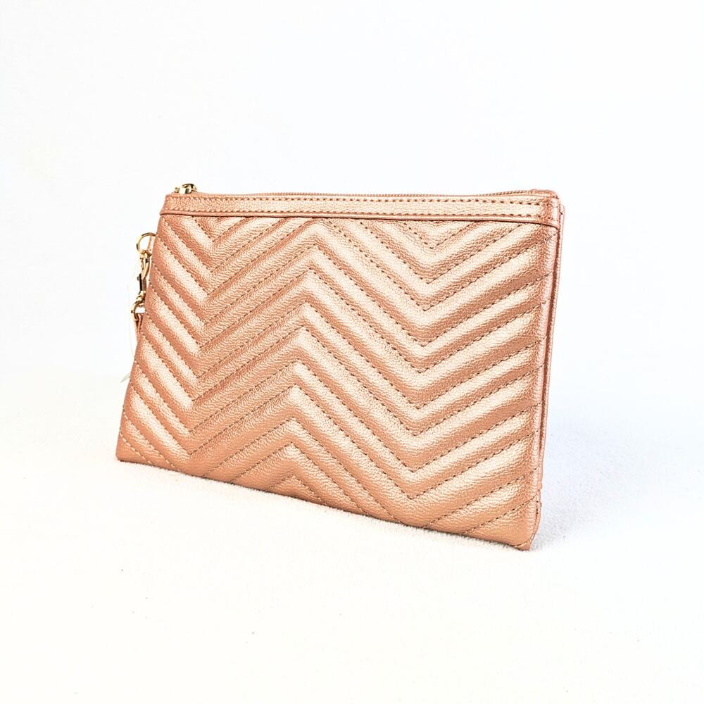 Nwot Unbranded Metallic Rose Gold Faux Leather Make-Up / Toilet Bag